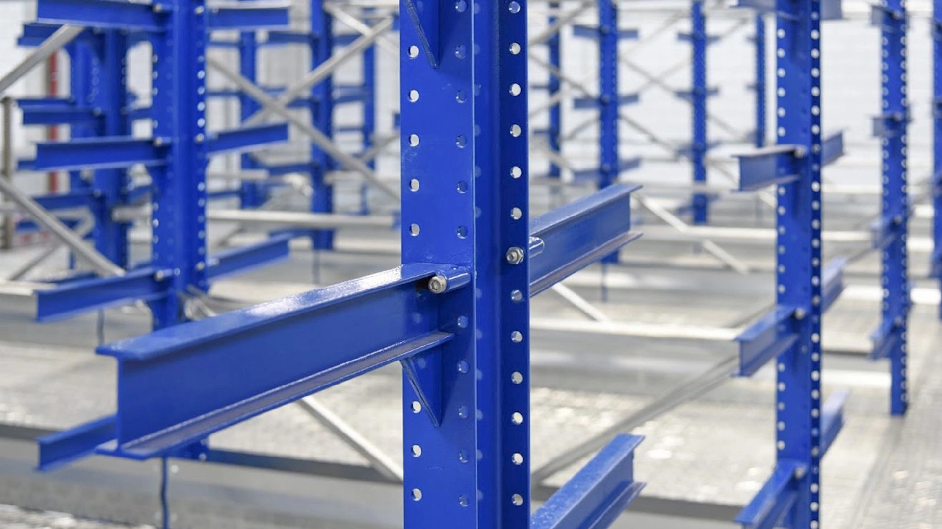 Strongcant - Cantilever robusto e versatile | Metalsistem Lombardia