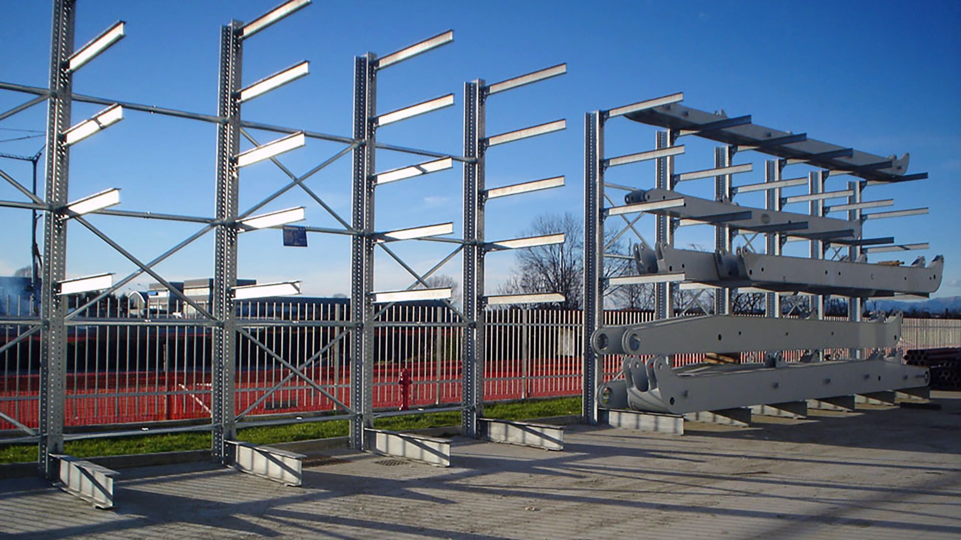 UNICANT - Scaffalature Cantilever | Metalsistem Lombardia