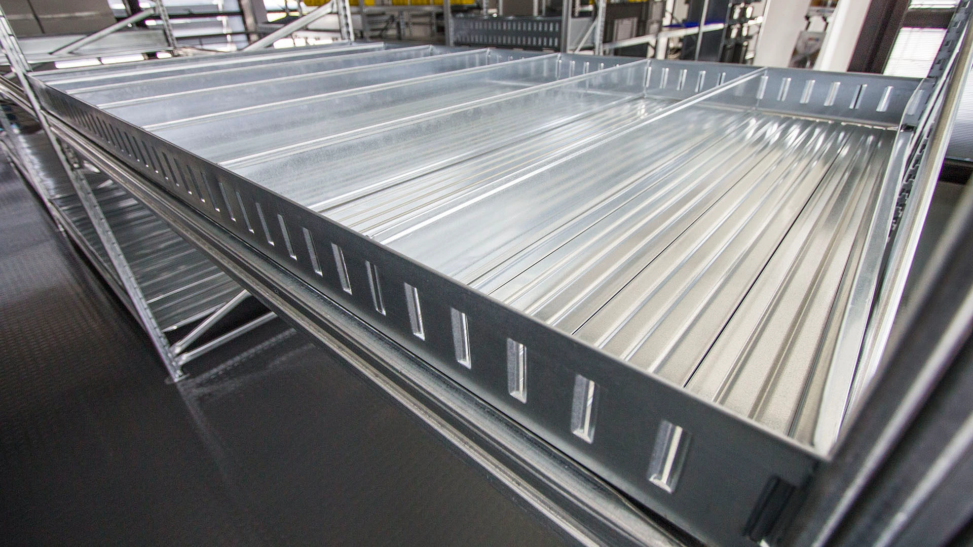 Unishelf - Sistema long span per aree di picking | Metalsistem Lombardia